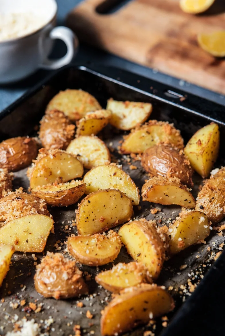 Garlic Parmesan Roasted Potatoes