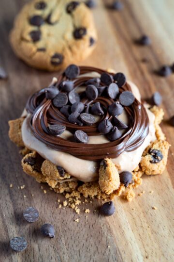 No-Bake Chocolate Chip Cookie Dessert: Easy Recipe
