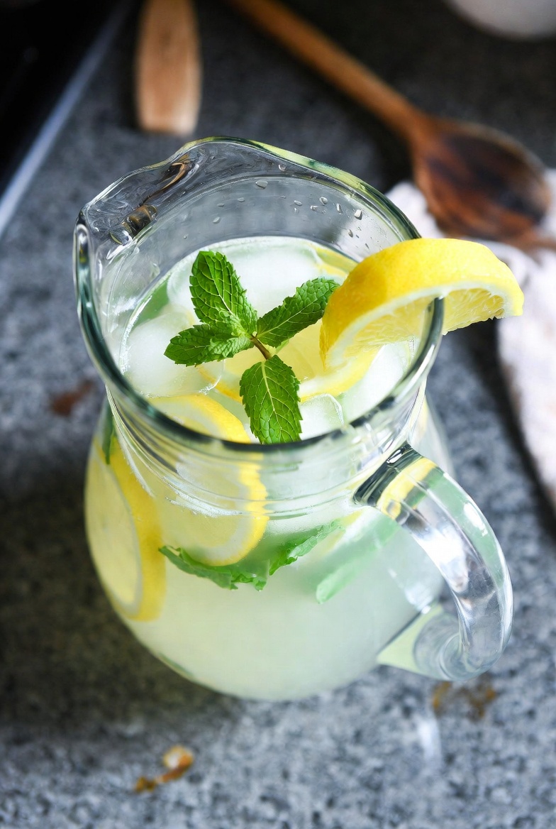 Classic Lemonade: The Best Easy Homemade