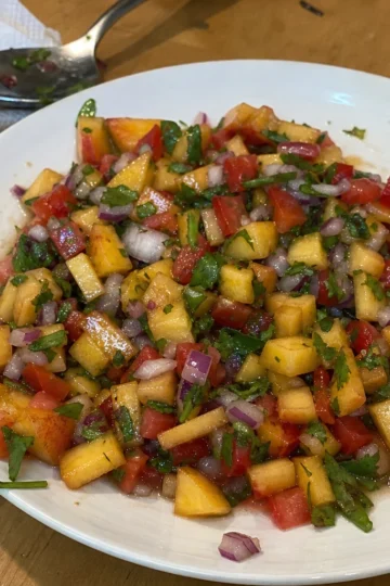 Fresh peach salsa