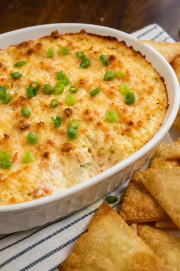 Crab Rangoon Dip with Won Ton Chips